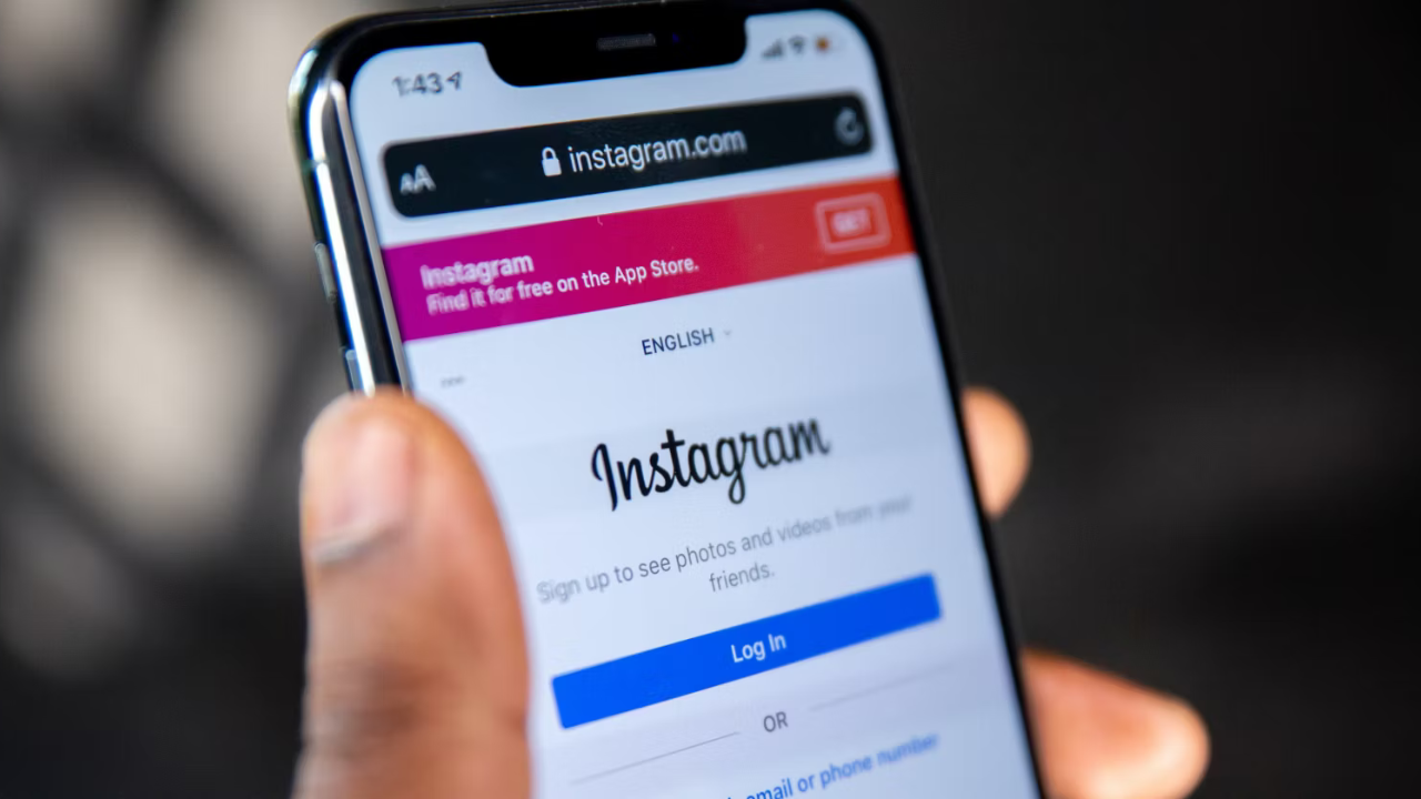 How to See Past Instagram Usernames