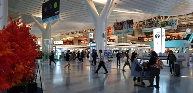 Tokyo Haneda Airport Lounge Area