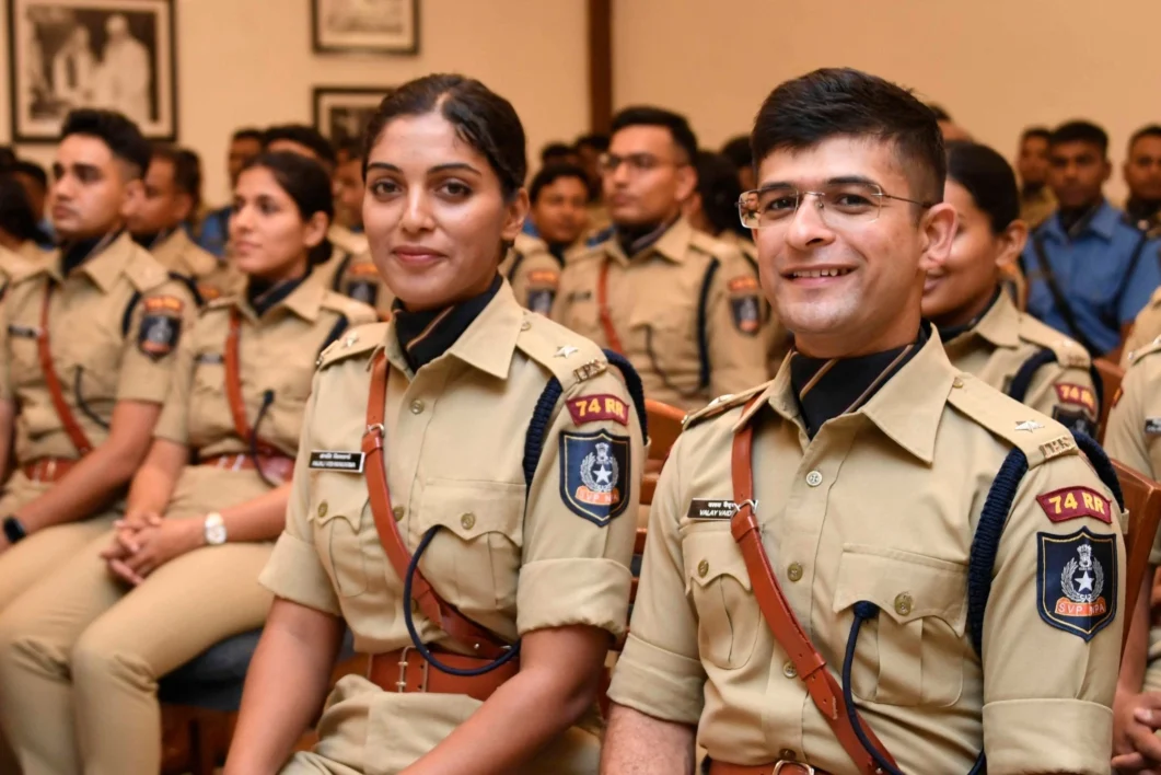 IAS vs IPS: Who Is More Powerful? Complete Comparison for UPSC Aspirants