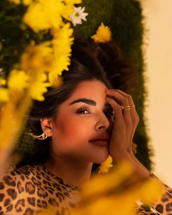 Nathalia Kaur Trending Photos